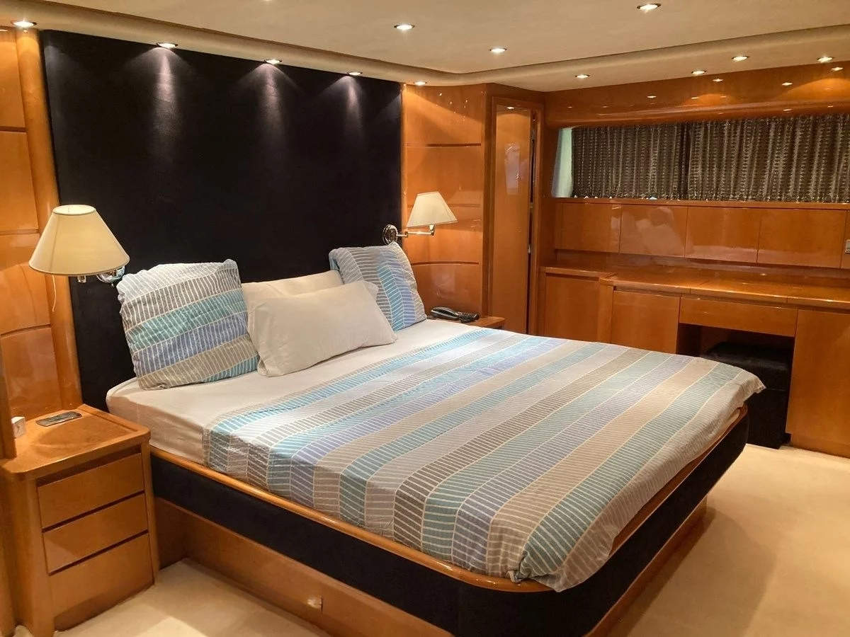 A preview of interior Bedroom cabin