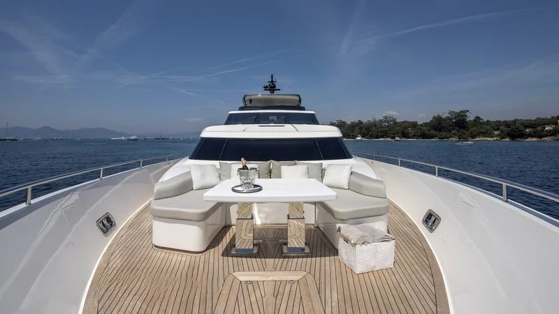 An image of George Five yacht