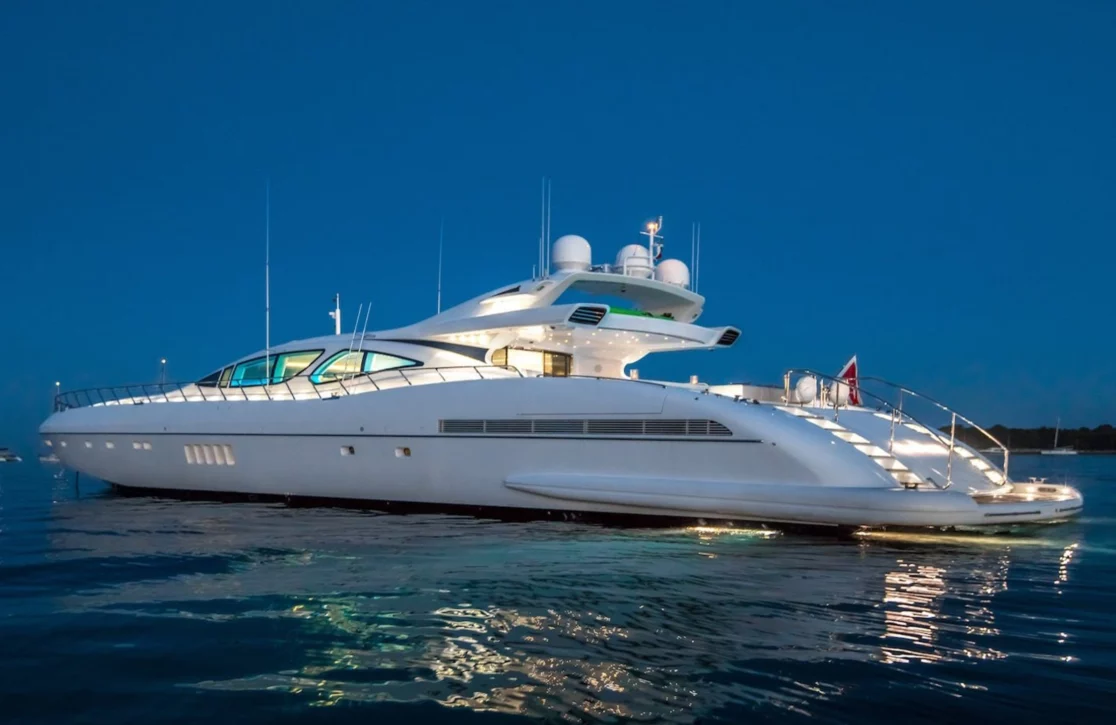 An image of Beachouse yacht