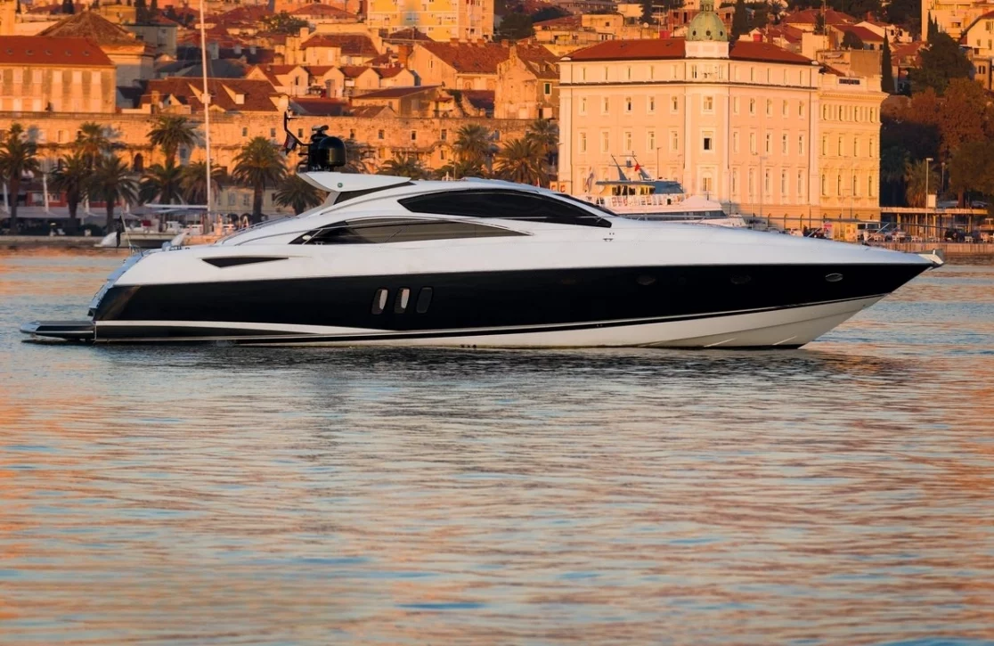 An image of Glorious yacht