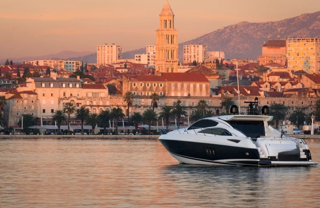 An image of Glorious yacht