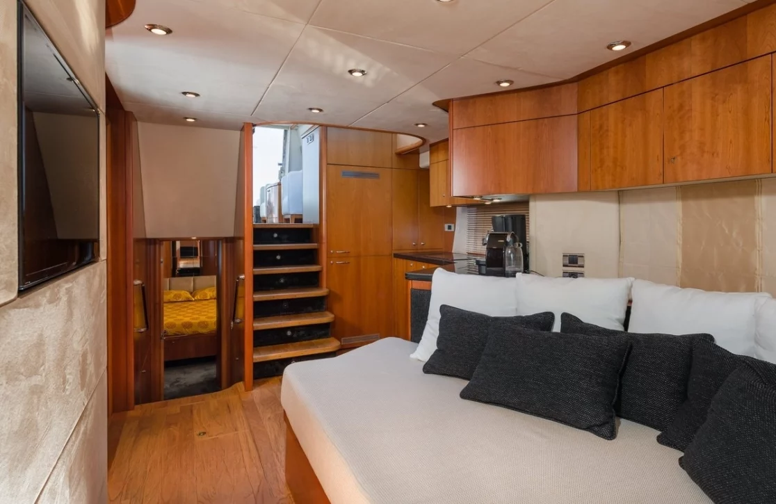 An image of Glorious yacht