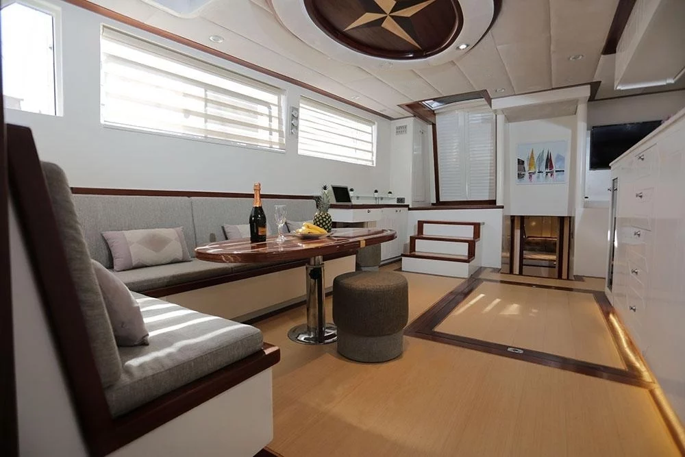 An image of Grand Sailor yacht