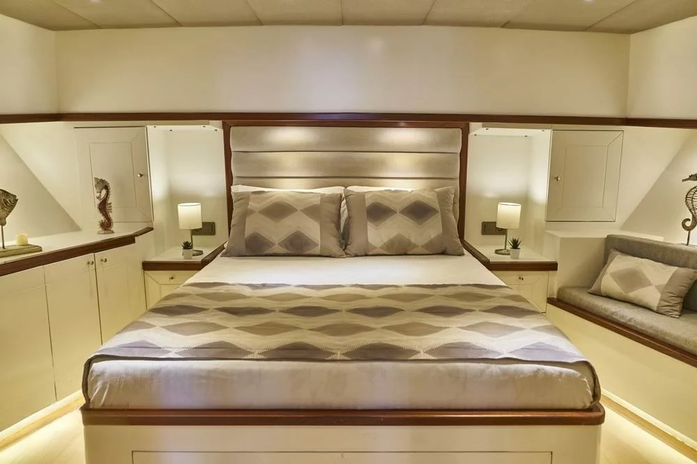 An image of Grand Sailor yacht