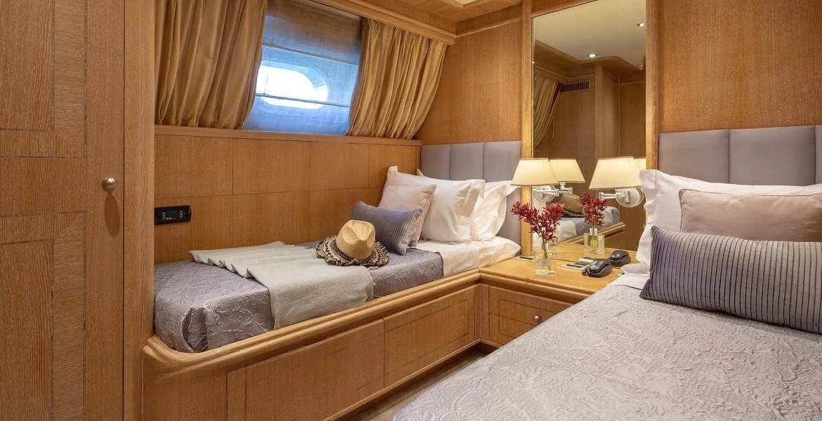 A preview of interior Bedroom cabin