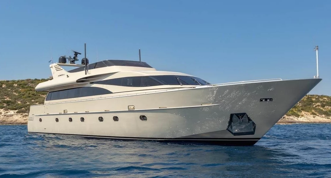 An image of Hammerhead yacht