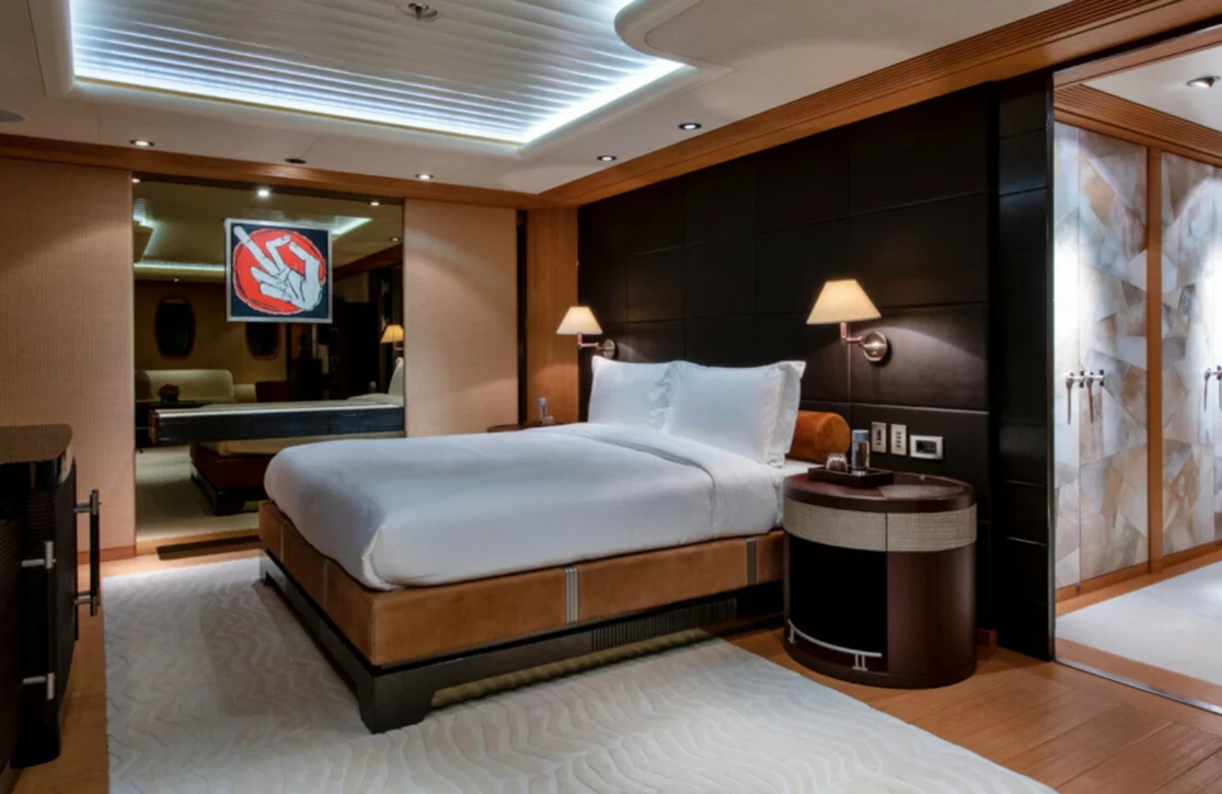 An image of Sunrays yacht