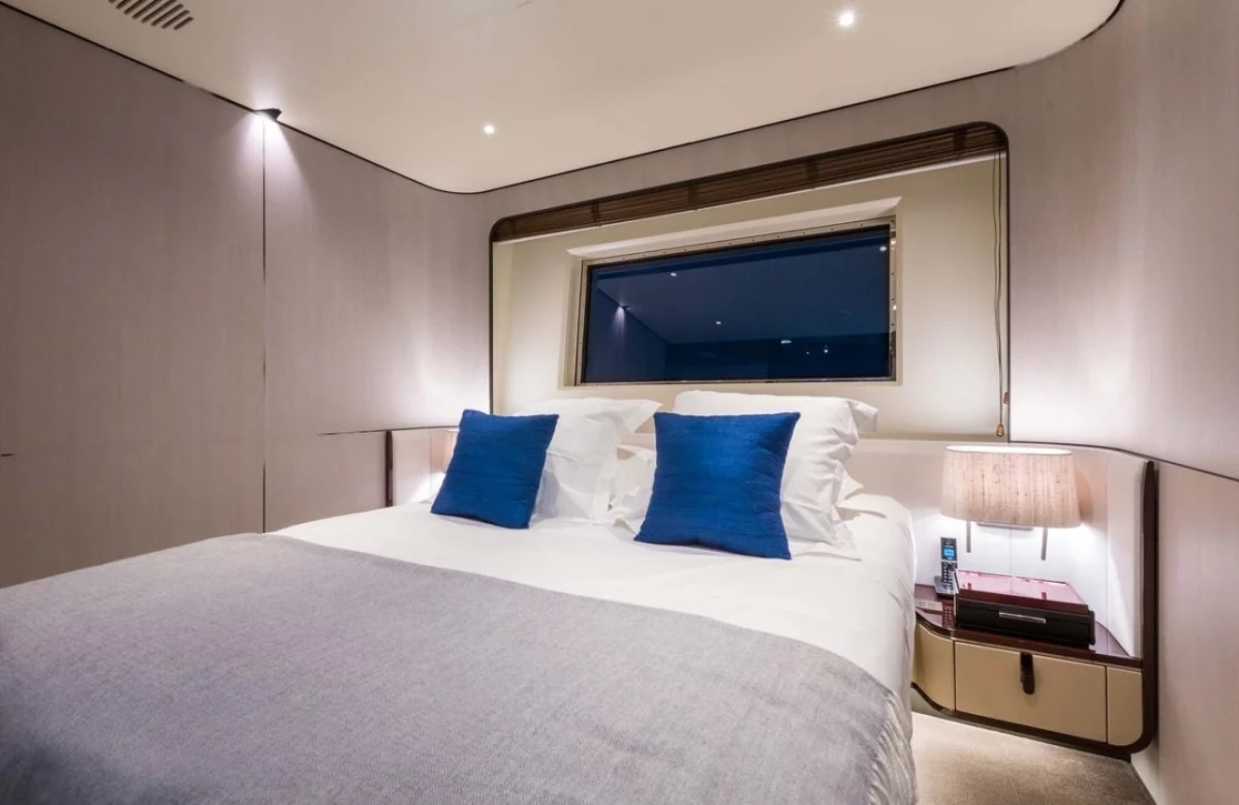 An image of Heed yacht