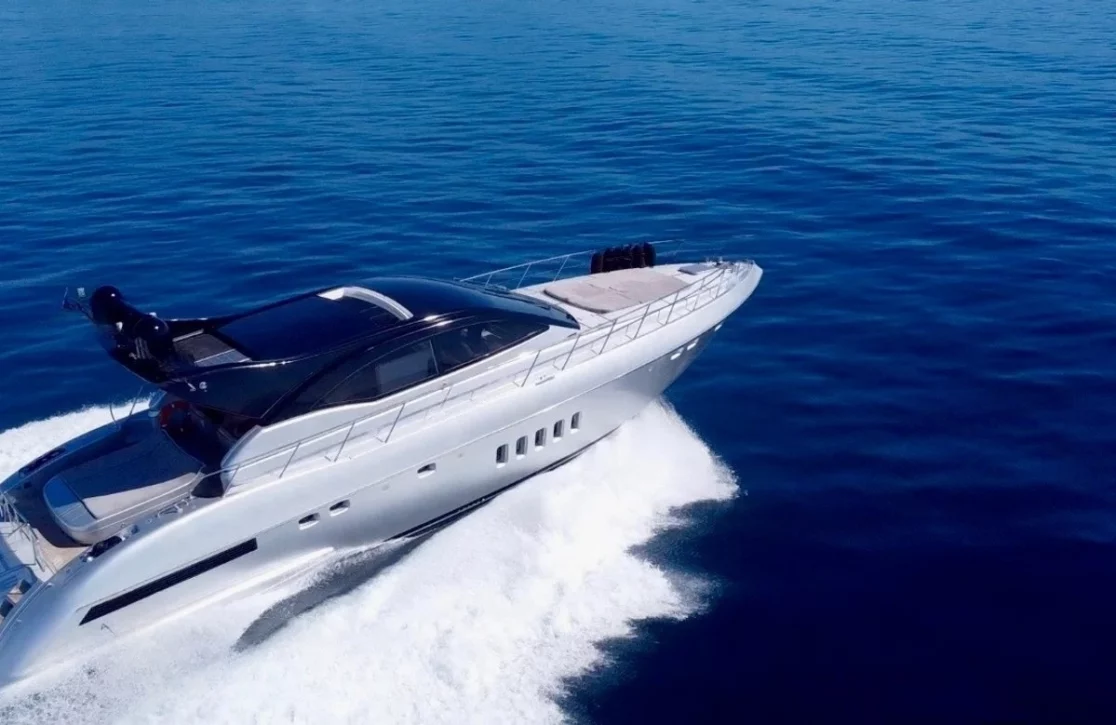 An image of Helios yacht