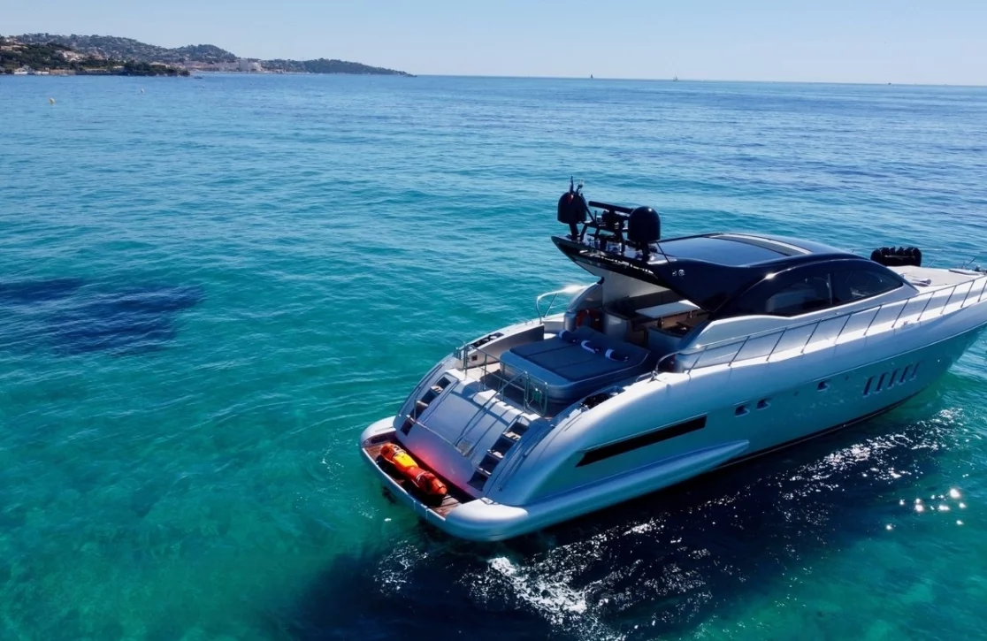 An image of Helios yacht