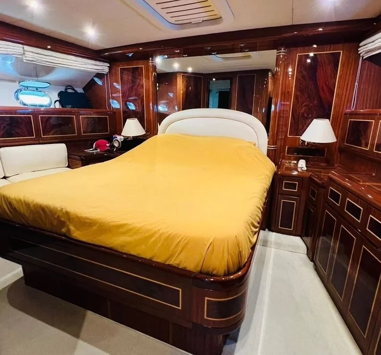 An image of Helios yacht