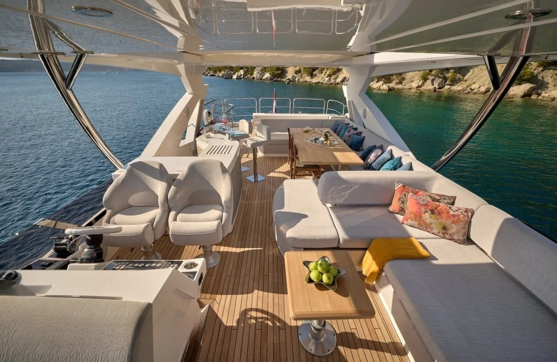 An image of Hideaway yacht