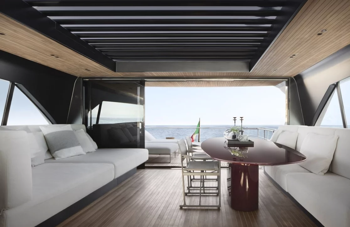 An image of Hm 1 yacht