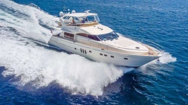 An image of Hoya Saxa yacht
