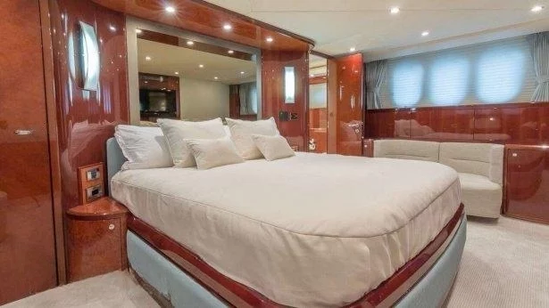An image of Hoya Saxa yacht
