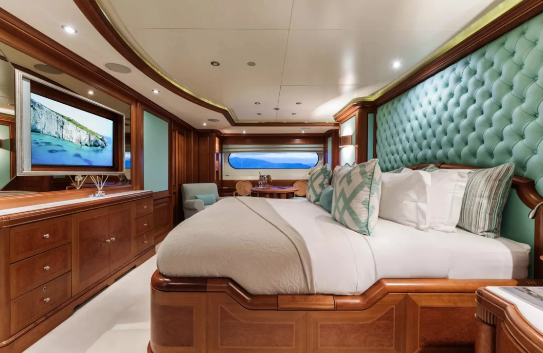 An image of Jo I yacht