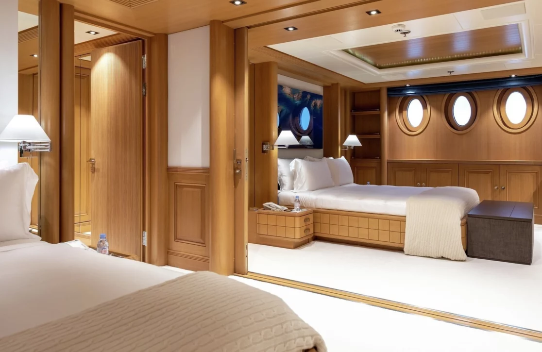 An image of Deja Too yacht