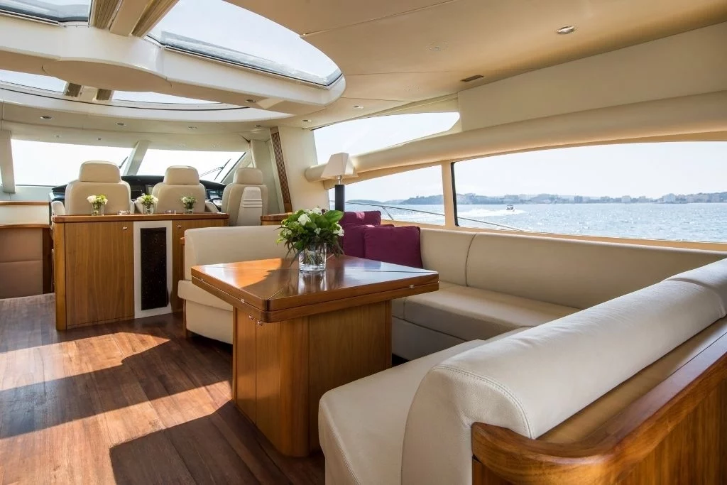 An image of Infinito yacht