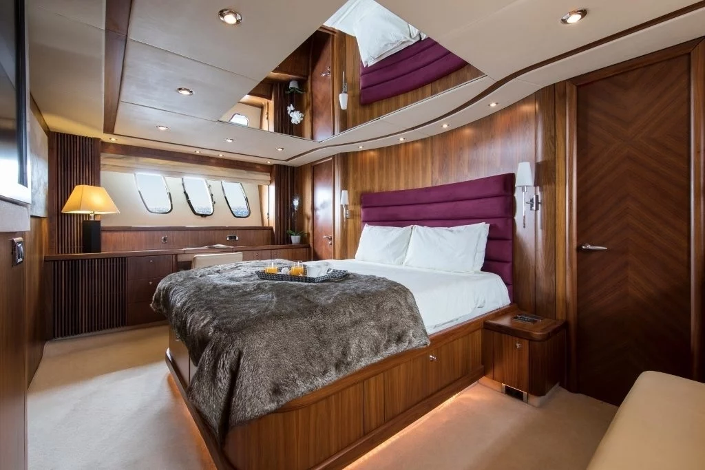 An image of Infinito yacht