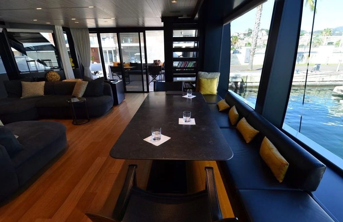 A preview of interior Living area