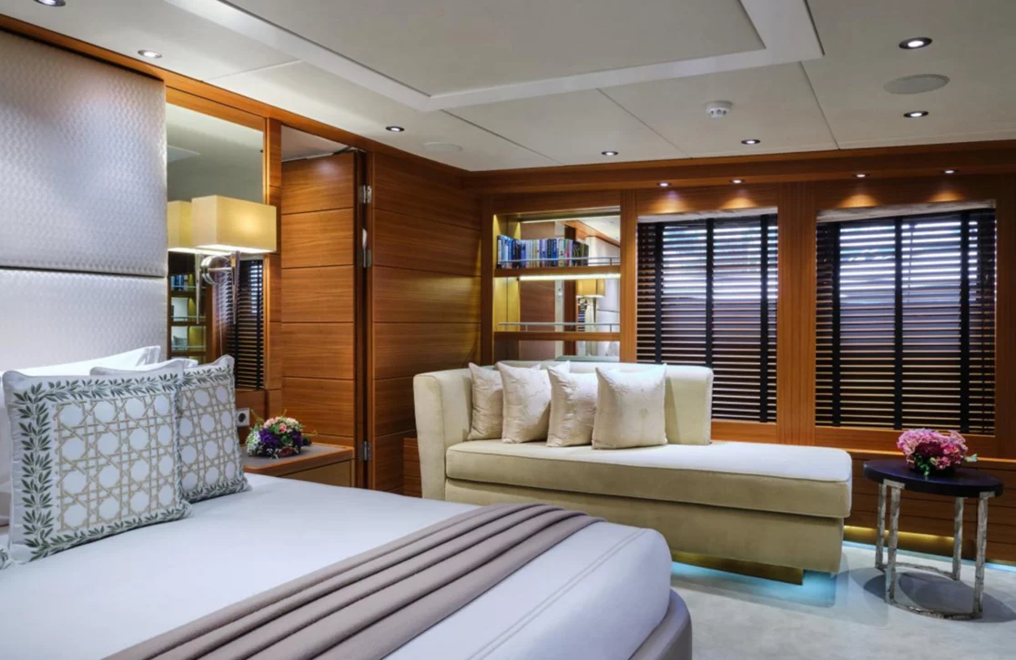 An image of Bahama yacht