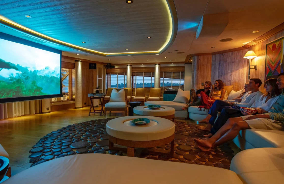 An image of Sunrays yacht
