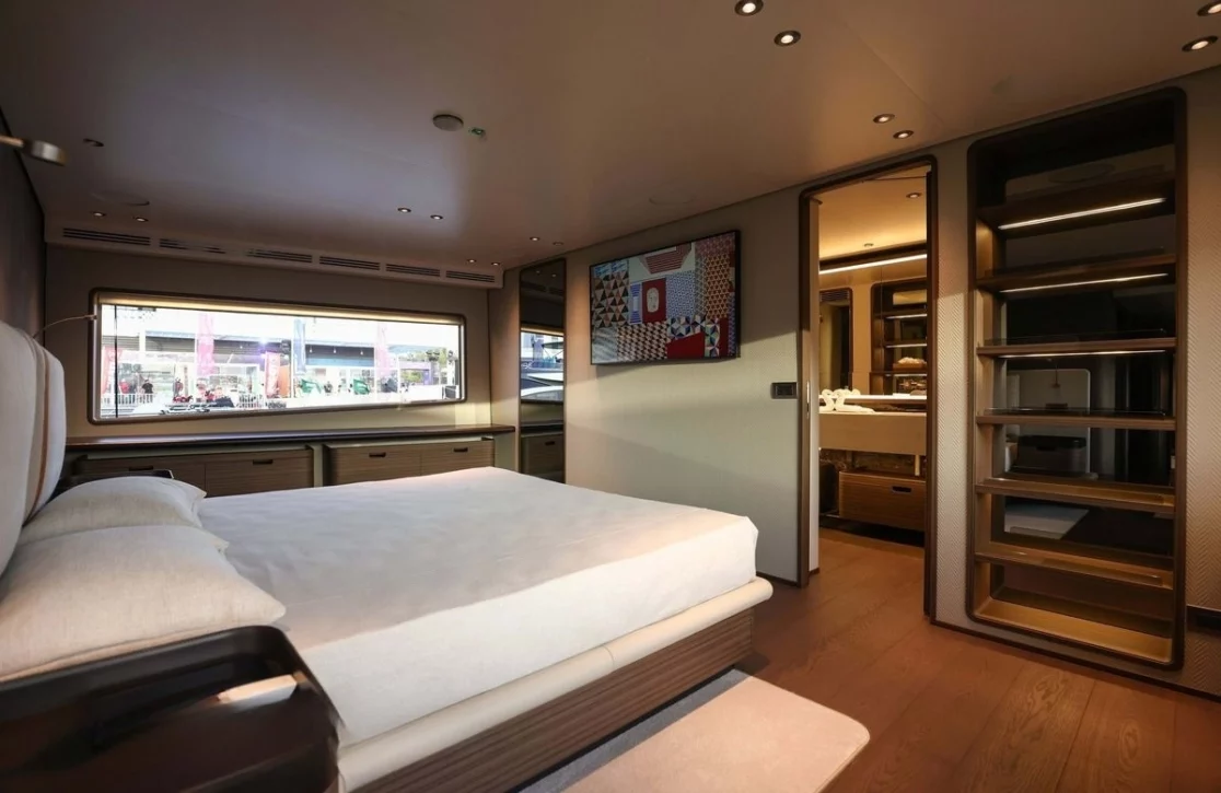An image of Jyc yacht