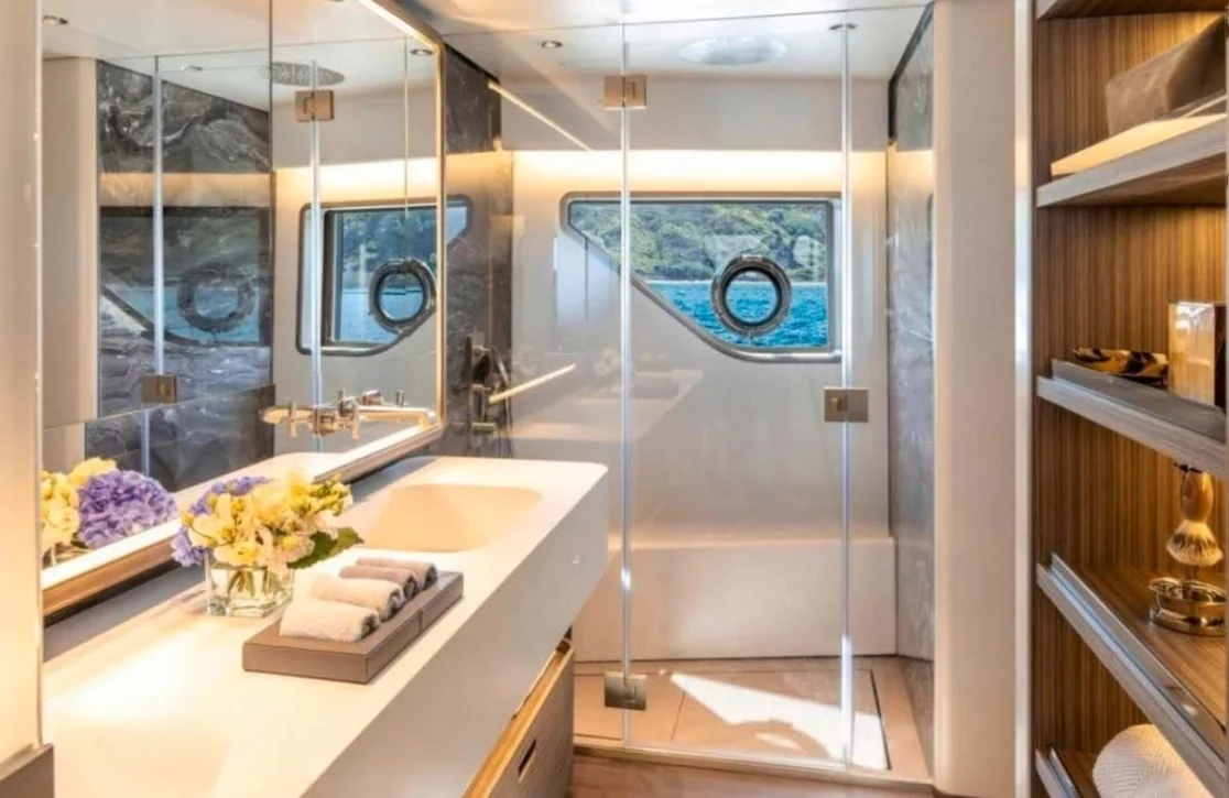An image of Jyc yacht