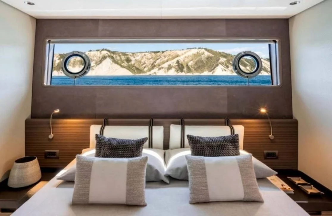 An image of Jyc yacht