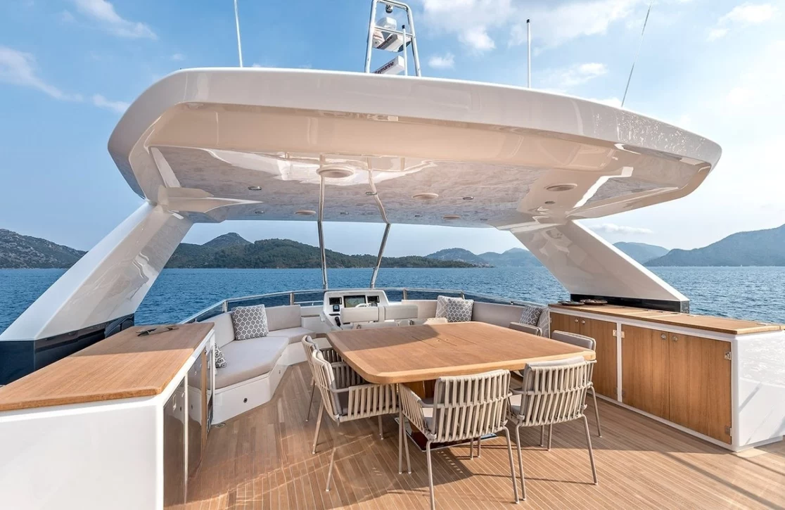 An image of Kamoka yacht