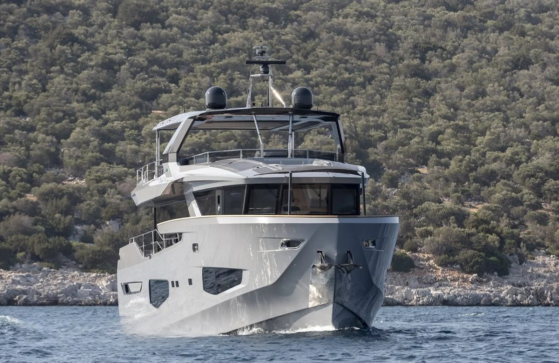 An image of Kamoka yacht