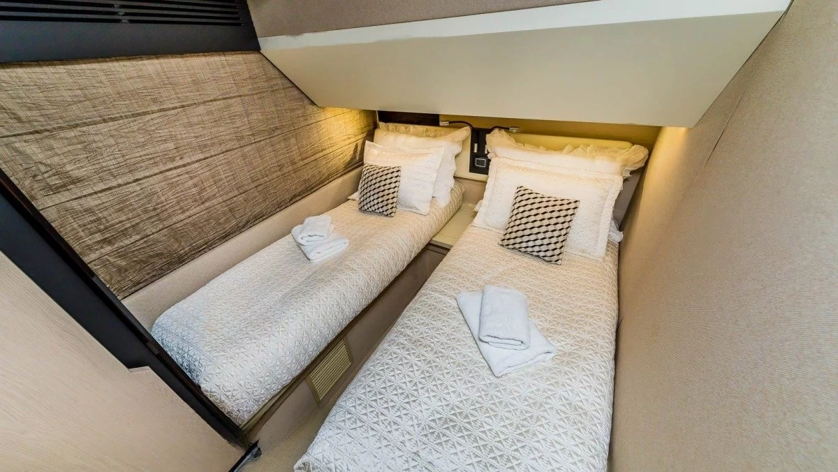 A preview of interior Bedroom cabin