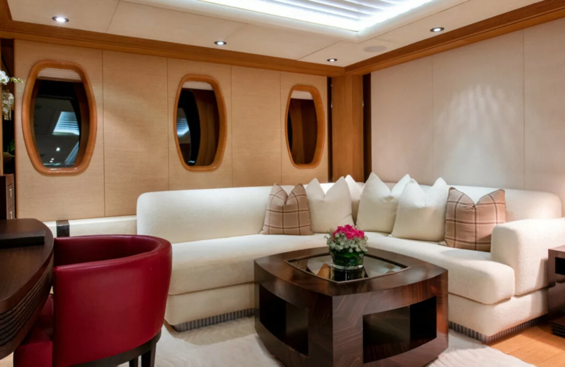 An image of Sunrays yacht
