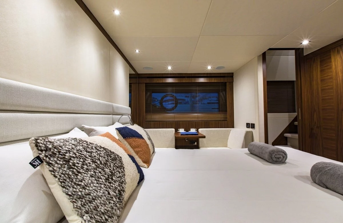 A preview of interior Bedroom cabin