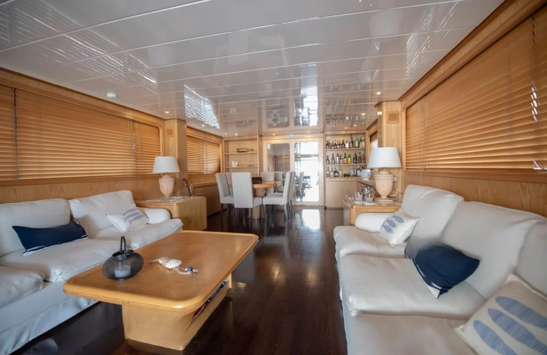 An image of Kiss yacht
