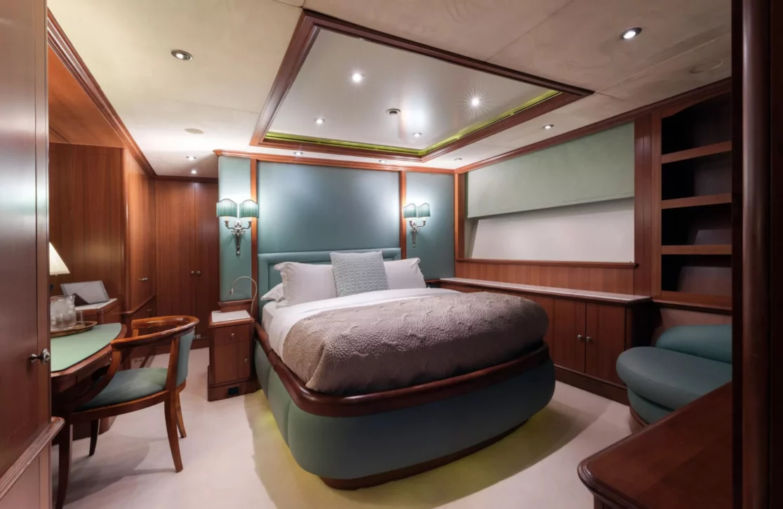 An image of Jo I yacht