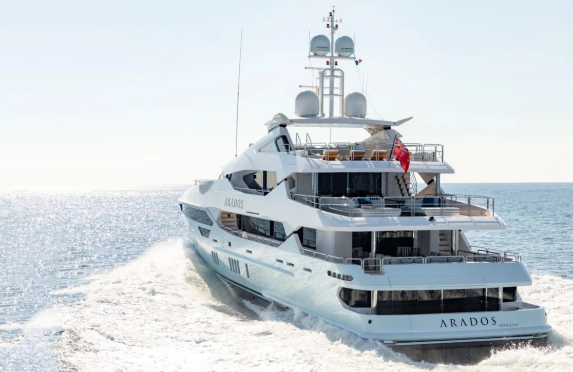 An image of Arados yacht