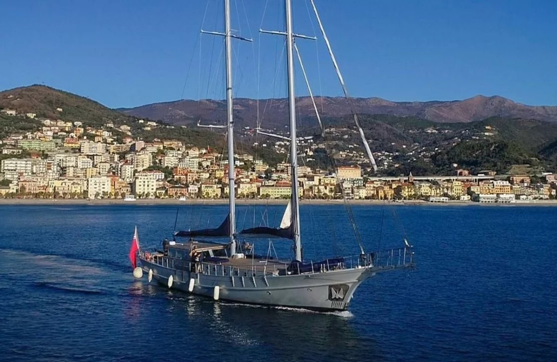 An image of La Mer yacht