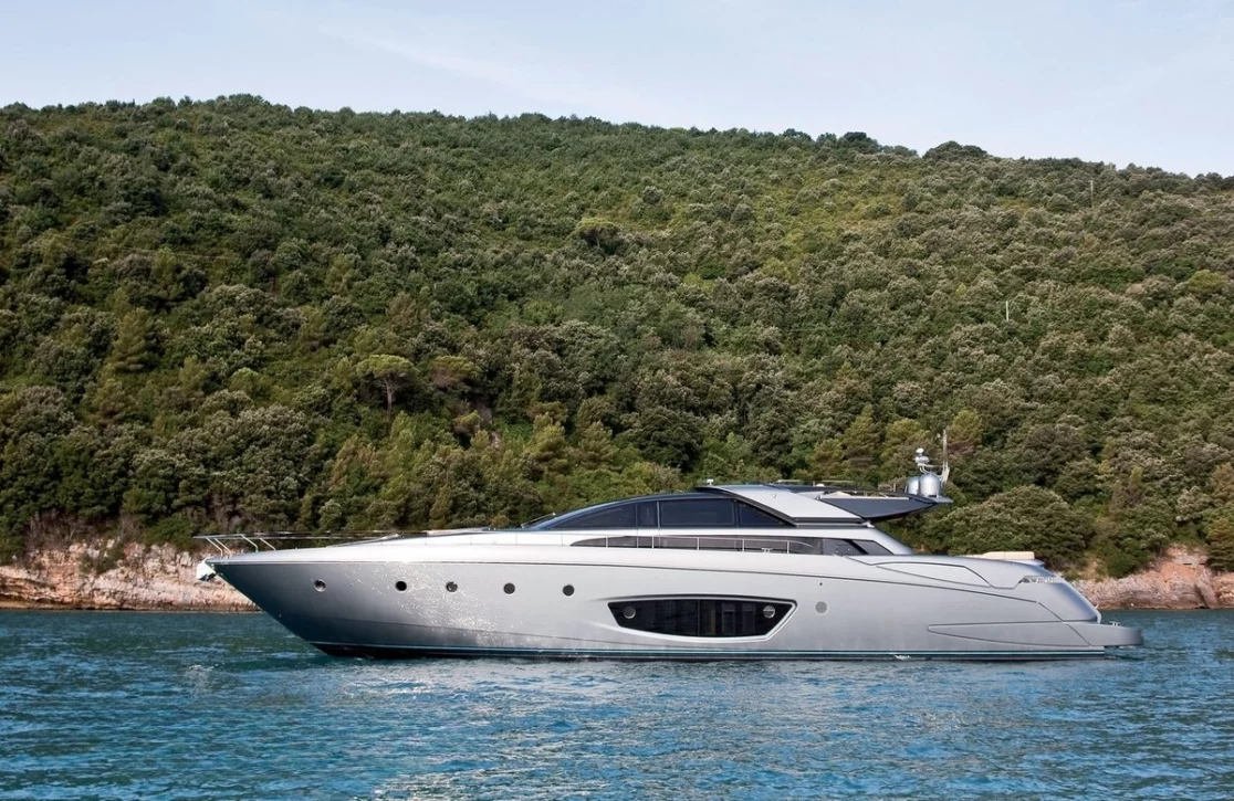 An image of Lady F1 yacht