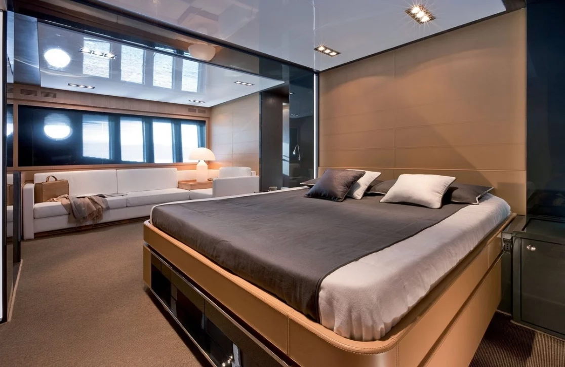 An image of Lady F1 yacht