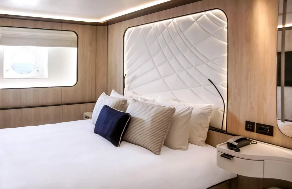 An image of Le Ponant yacht