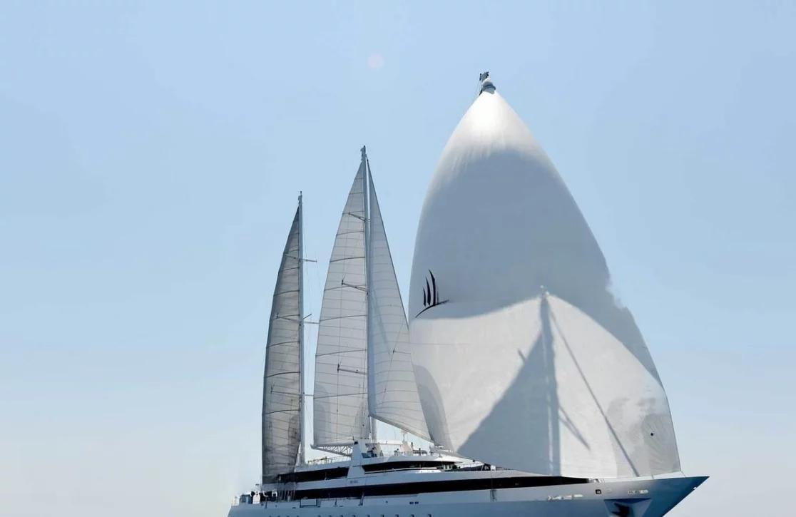 An image of Le Ponant yacht