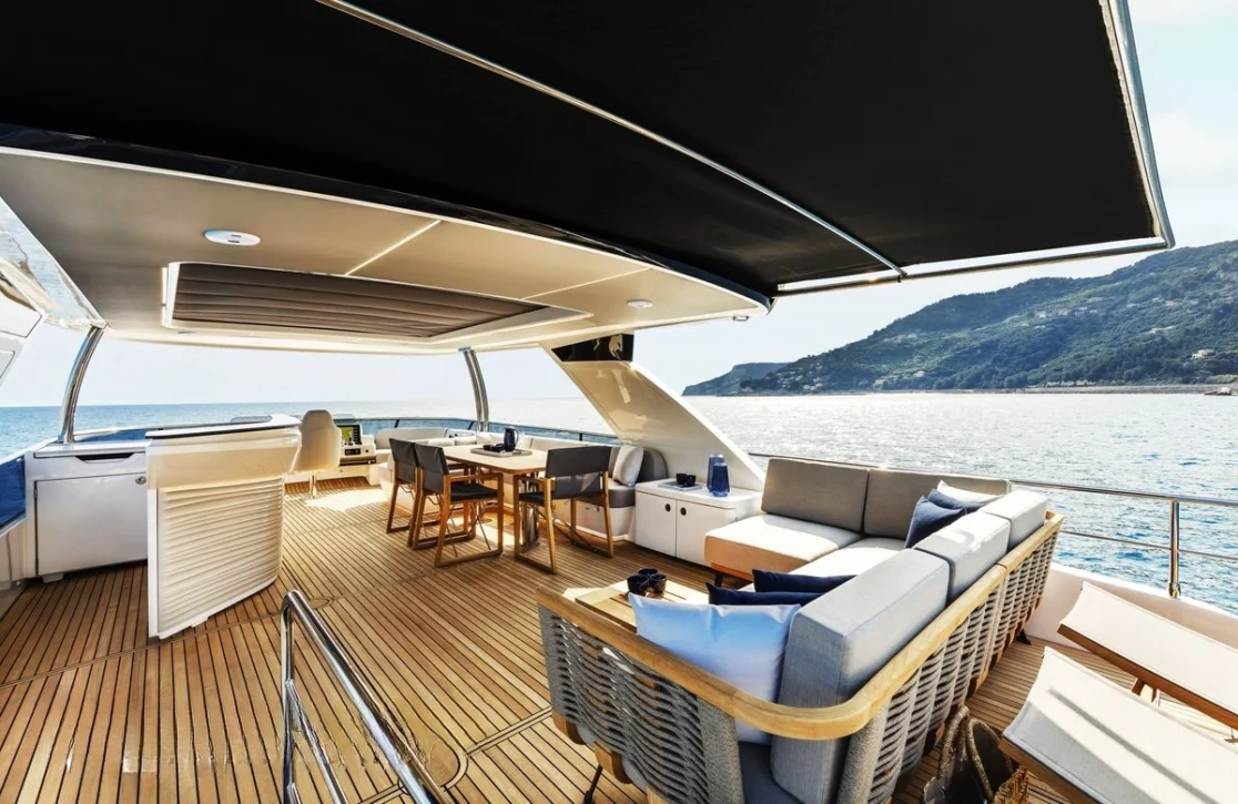 An image of Legend II yacht