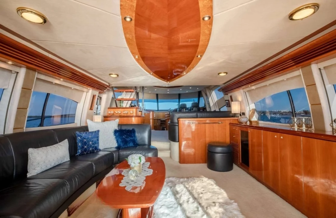 An image of Leolena yacht