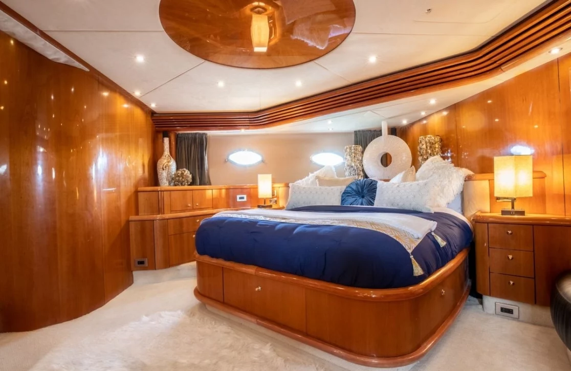 An image of Leolena yacht