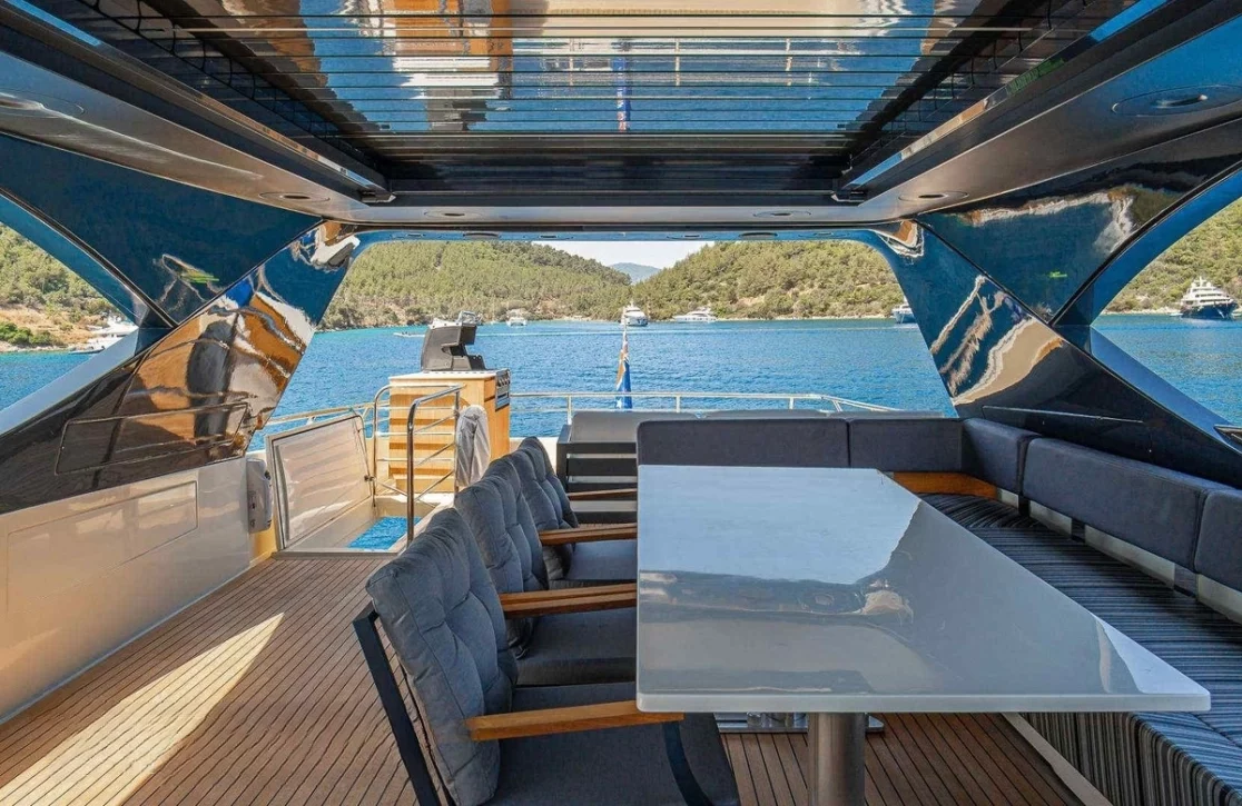 An image of Liberata yacht