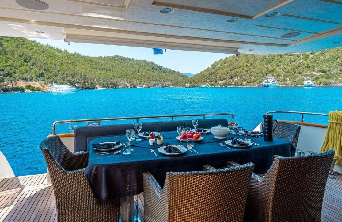 An image of Liberata yacht