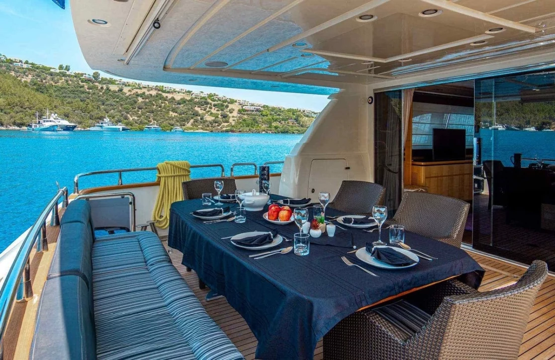 An image of Liberata yacht