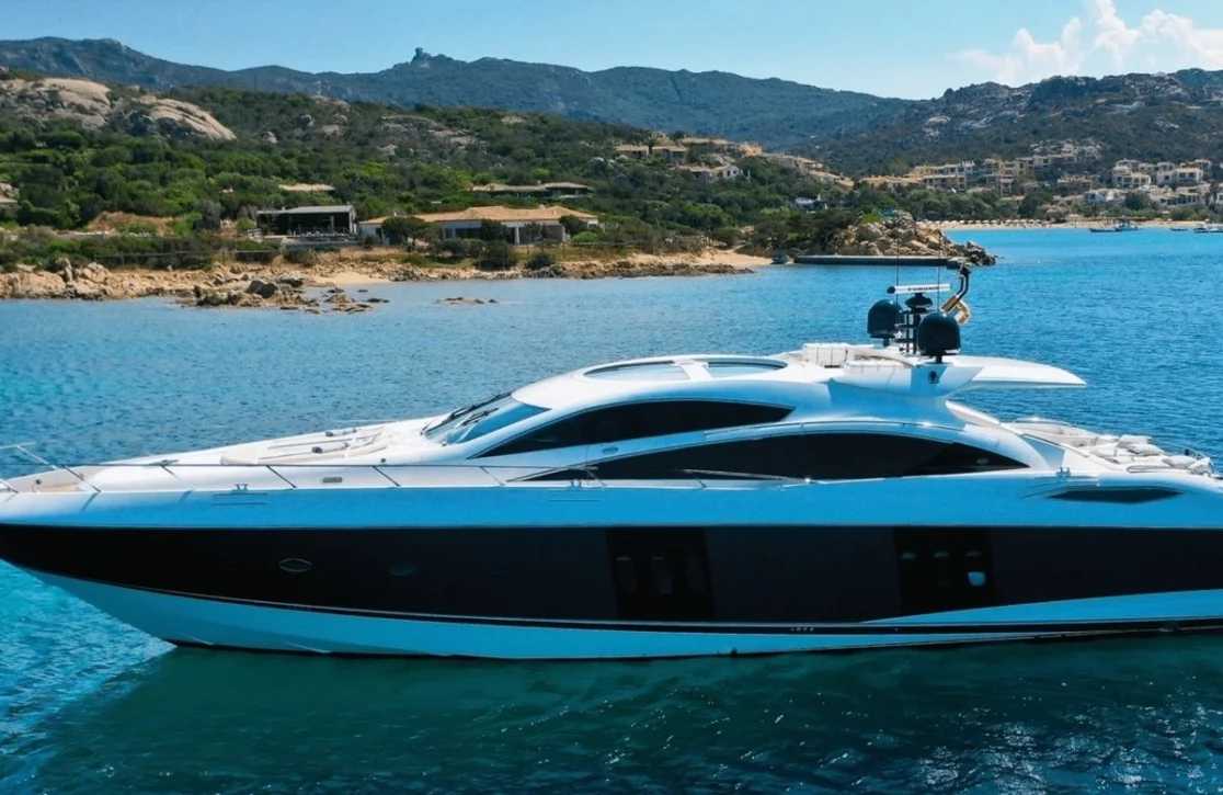 An image of Light Blue yacht