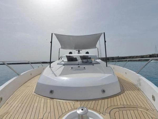 An image of Light Blue yacht
